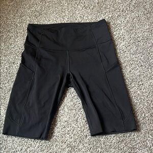 Lululemon Athletica Black Mid-Thigh Bike Shorts